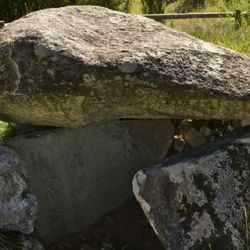 Seira. dolmen
